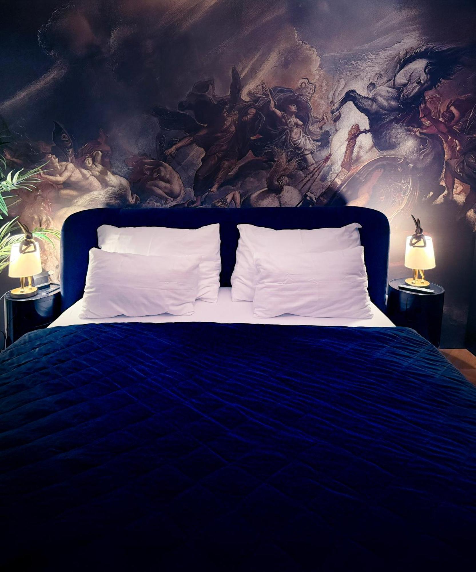 Appartamento Skyline Elegance With Free Parking Bratislava Esterno foto